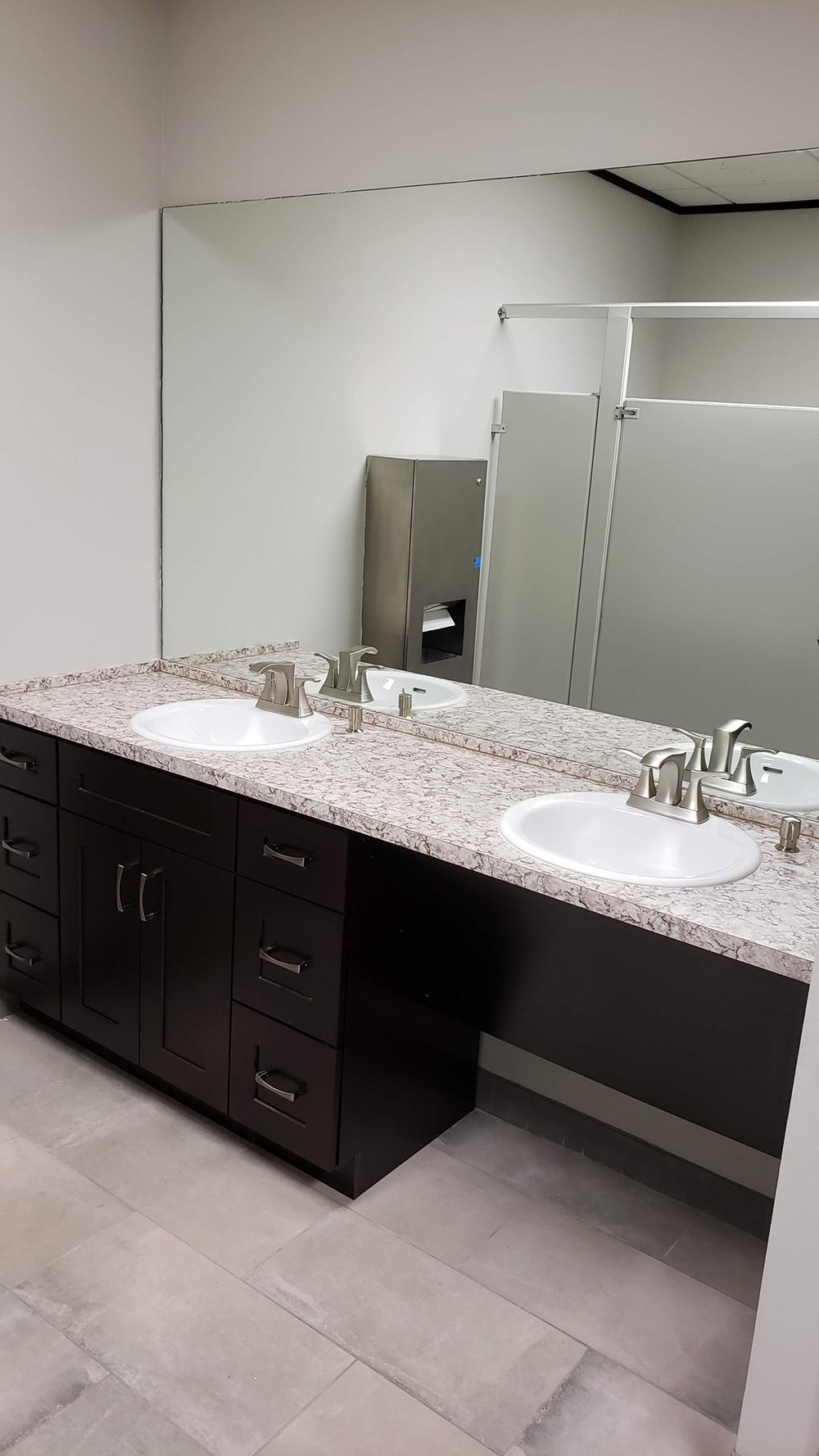 Floors2Interiors Photo Gallery : bathroom vanity